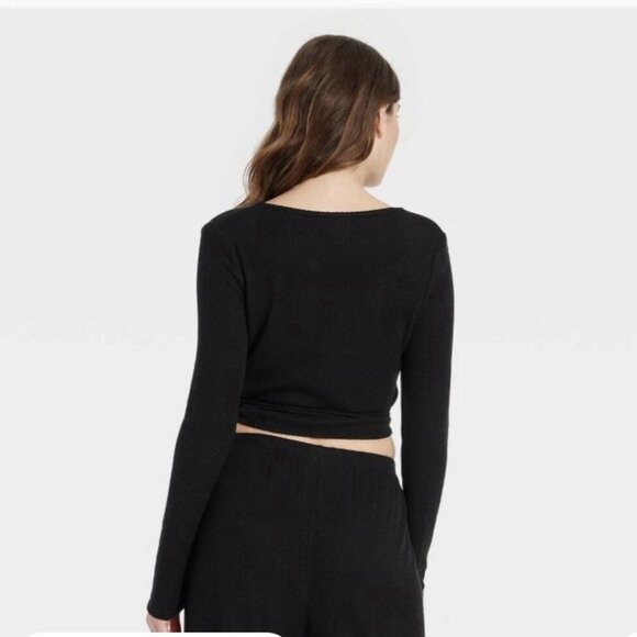 NEW Colsie Long Sleeve Cropped Ribbed Cozy Wrap Top - Black - Picture 2 of 10